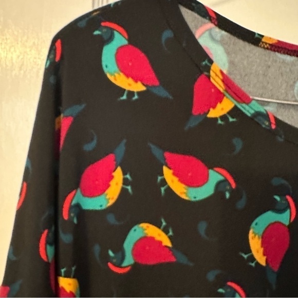 Lularoe Shirt Bird Print Simply Comfortable Wrinkle Free Drop Shoulder Size M - Picture 4 of 8